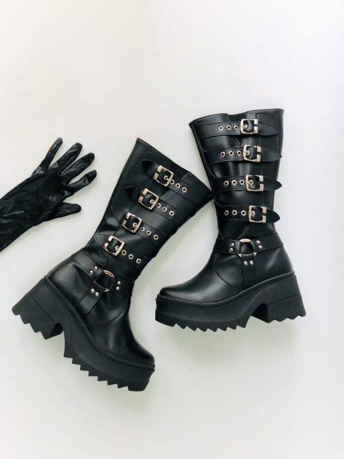 Botas Mötley