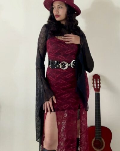 Vestido Love + mangas